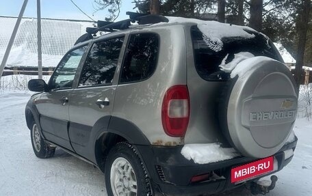 Chevrolet Niva I рестайлинг, 2007 год, 275 000 рублей, 2 фотография