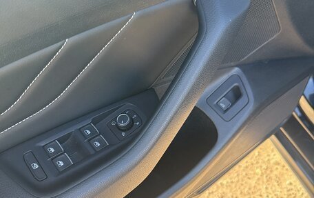 Volkswagen Passat B8 рестайлинг, 2021 год, 2 350 000 рублей, 12 фотография