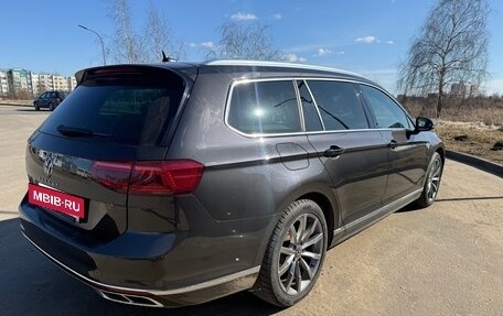 Volkswagen Passat B8 рестайлинг, 2021 год, 2 350 000 рублей, 4 фотография