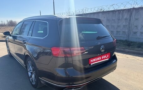 Volkswagen Passat B8 рестайлинг, 2021 год, 2 350 000 рублей, 5 фотография