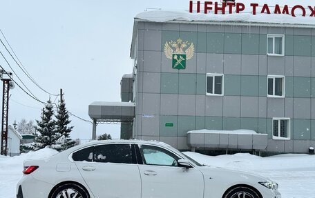 BMW 3 серия, 2022 год, 3 100 000 рублей, 4 фотография