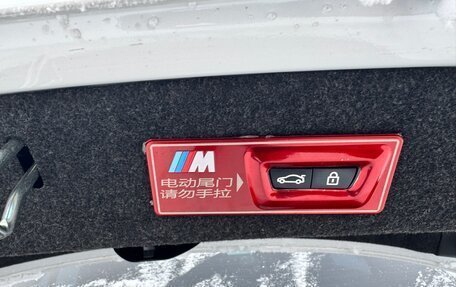 BMW 3 серия, 2022 год, 3 100 000 рублей, 11 фотография