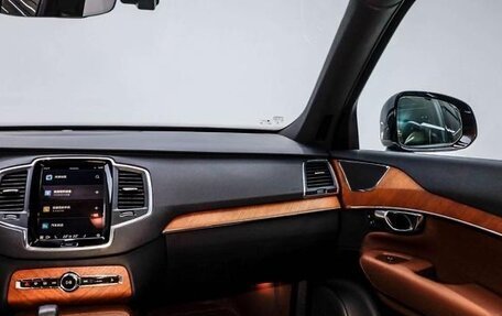 Volvo XC90 II рестайлинг, 2022 год, 5 580 000 рублей, 16 фотография