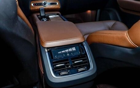 Volvo XC90 II рестайлинг, 2022 год, 5 580 000 рублей, 17 фотография