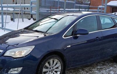 Opel Astra J, 2011 год, 590 000 рублей, 1 фотография