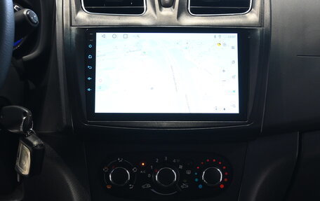 Renault Sandero II рестайлинг, 2015 год, 795 000 рублей, 8 фотография