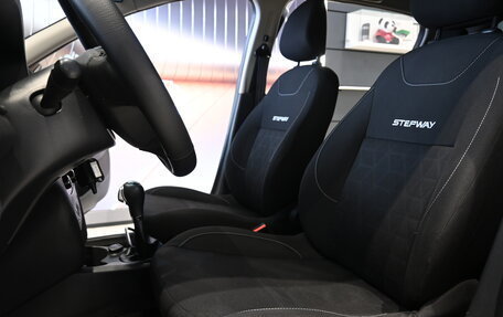 Renault Sandero II рестайлинг, 2015 год, 795 000 рублей, 11 фотография