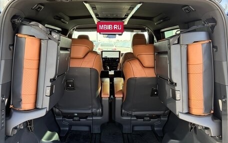 Toyota Alphard, 2024 год, 11 500 000 рублей, 13 фотография