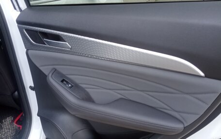 Haval F7x I, 2023 год, 2 300 000 рублей, 3 фотография