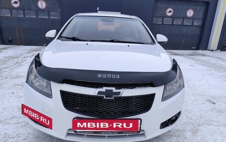 Chevrolet Cruze II, 2010 год, 529 000 рублей, 5 фотография