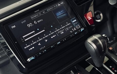 Honda Stepwgn IV, 2022 год, 2 140 000 рублей, 11 фотография