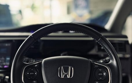 Honda Stepwgn IV, 2022 год, 2 140 000 рублей, 12 фотография