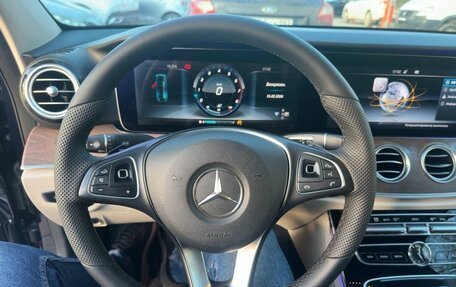 Mercedes-Benz E-Класс, 2016 год, 3 400 000 рублей, 14 фотография