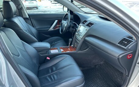 Toyota Camry, 2008 год, 1 598 000 рублей, 13 фотография