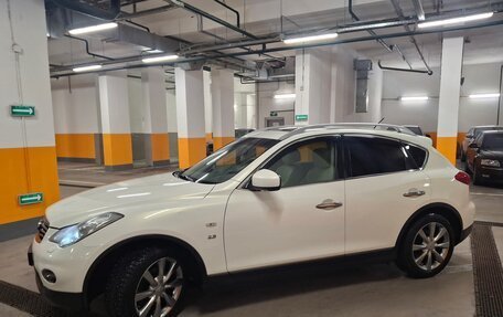 Infiniti QX50 I рестайлинг, 2013 год, 2 000 000 рублей, 2 фотография