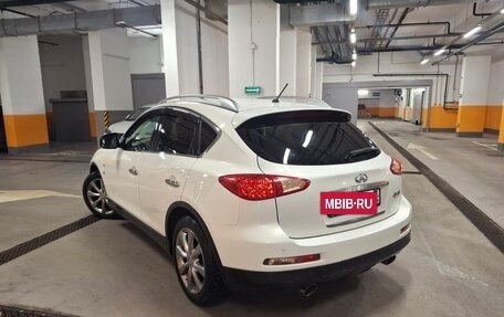 Infiniti QX50 I рестайлинг, 2013 год, 2 000 000 рублей, 4 фотография