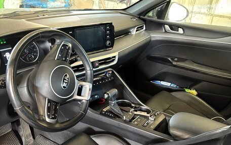 KIA K5, 2021 год, 2 400 000 рублей, 5 фотография