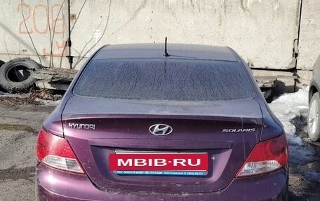 Hyundai Solaris II рестайлинг, 2011 год, 720 000 рублей, 3 фотография