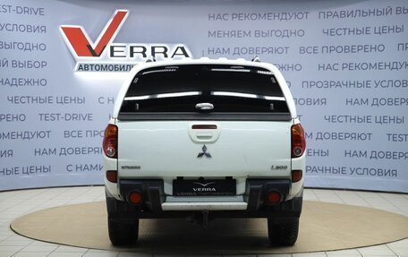 Mitsubishi L200 IV рестайлинг, 2012 год, 1 490 000 рублей, 6 фотография