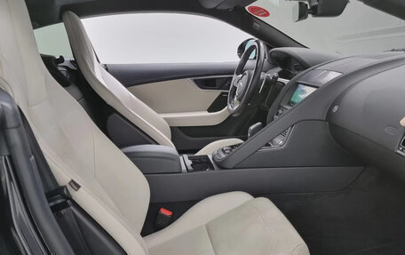 Jaguar F-Type I рестайлинг 2, 2024 год, 6 411 000 рублей, 10 фотография