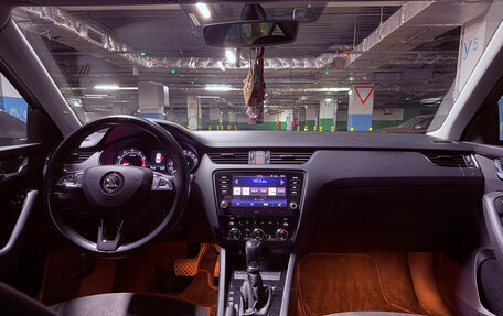 Skoda Octavia, 2018 год, 1 610 000 рублей, 8 фотография