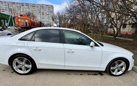 Audi A4, 2010 год, 1 100 000 рублей, 2 фотография