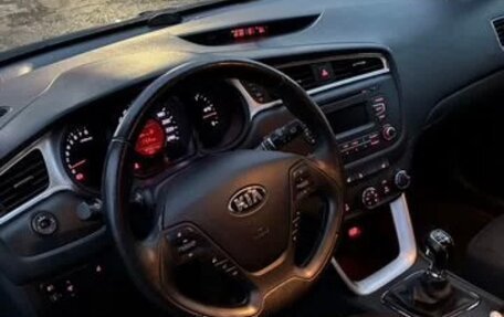 KIA cee'd III, 2015 год, 1 300 000 рублей, 7 фотография