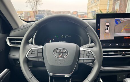 Toyota Highlander, 2026 год, 5 400 000 рублей, 11 фотография