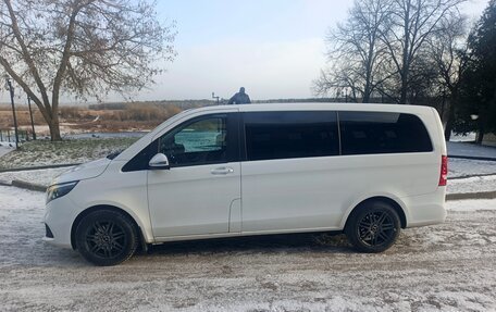 Mercedes-Benz V-Класс, 2021 год, 4 700 000 рублей, 2 фотография