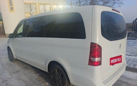 Mercedes-Benz V-Класс, 2021 год, 4 700 000 рублей, 8 фотография