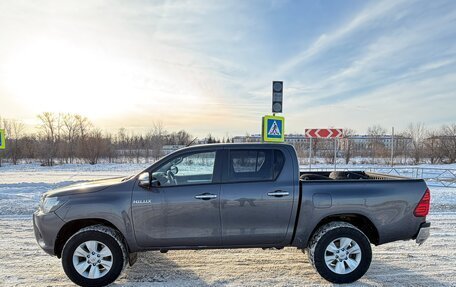 Toyota Hilux VIII, 2015 год, 2 450 000 рублей, 5 фотография