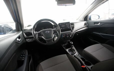 Hyundai Solaris II рестайлинг, 2021 год, 1 540 000 рублей, 9 фотография