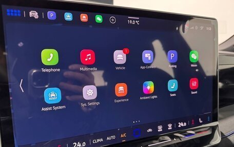 Volkswagen Tiguan, 2025 год, 4 790 000 рублей, 27 фотография