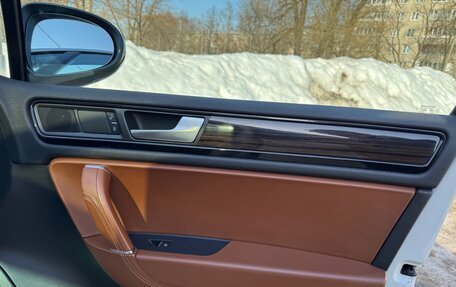 Volkswagen Touareg III, 2014 год, 2 880 000 рублей, 12 фотография