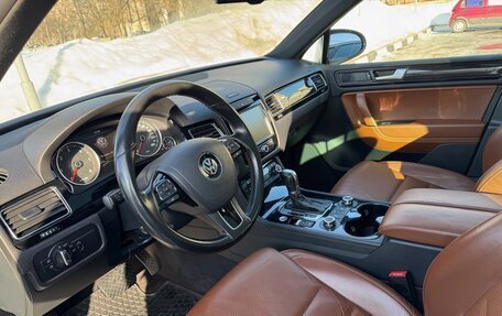 Volkswagen Touareg III, 2014 год, 2 880 000 рублей, 14 фотография