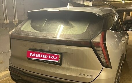 Geely Atlas, 2023 год, 2 650 000 рублей, 4 фотография