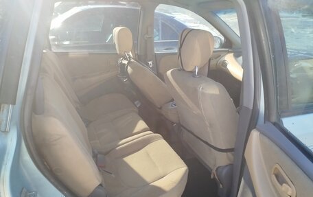 Nissan Tino, 2001 год, 170 000 рублей, 5 фотография