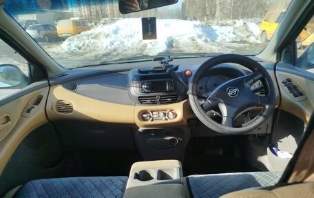 Nissan Tino, 2001 год, 170 000 рублей, 7 фотография