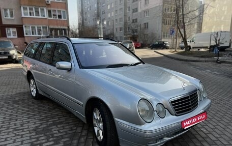 Mercedes-Benz E-Класс, 2001 год, 480 000 рублей, 3 фотография
