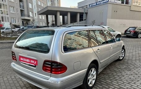 Mercedes-Benz E-Класс, 2001 год, 480 000 рублей, 4 фотография