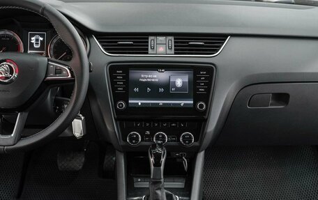 Skoda Octavia, 2018 год, 1 550 000 рублей, 12 фотография