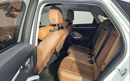 Audi Q3, 2023 год, 2 800 001 рублей, 9 фотография