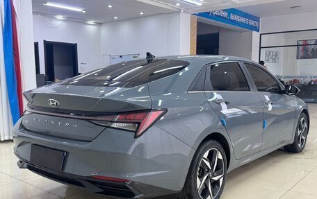 Hyundai Elantra, 2022 год, 1 500 000 рублей, 4 фотография