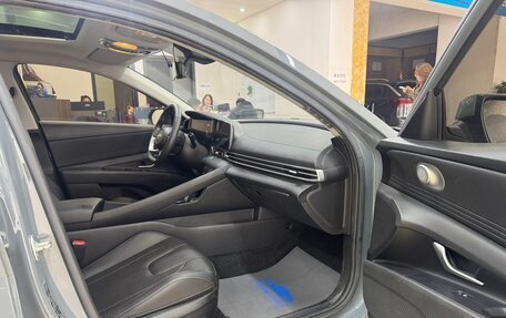 Hyundai Elantra, 2022 год, 1 500 000 рублей, 8 фотография