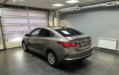 Hyundai Solaris II рестайлинг, 2021 год, 1 650 000 рублей, 2 фотография