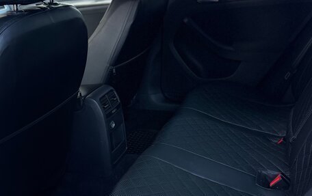 Volkswagen Jetta VI, 2012 год, 1 175 000 рублей, 7 фотография