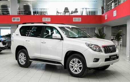 Toyota Land Cruiser Prado 150 рестайлинг 2, 2012 год, 2 690 000 рублей, 3 фотография