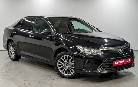 Toyota Camry, 2015 год, 1 990 000 рублей, 3 фотография