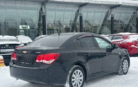 Chevrolet Cruze II, 2010 год, 645 000 рублей, 6 фотография