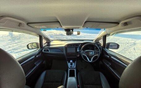 Honda Shuttle II, 2015 год, 1 220 000 рублей, 11 фотография